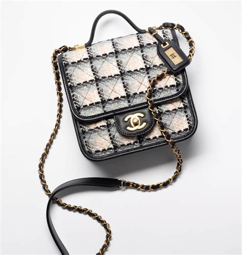 chanel fall winter 2022/23 bags|Chanel bag new collection 2022.